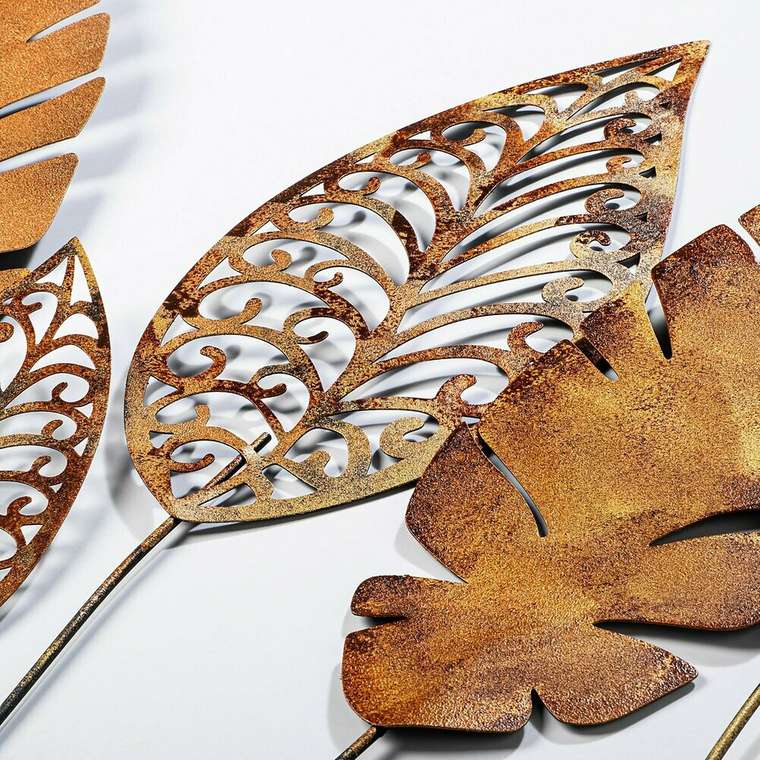 Настенный декор ручной работы Листья 75х80 из металла коричнево-золотого цвета