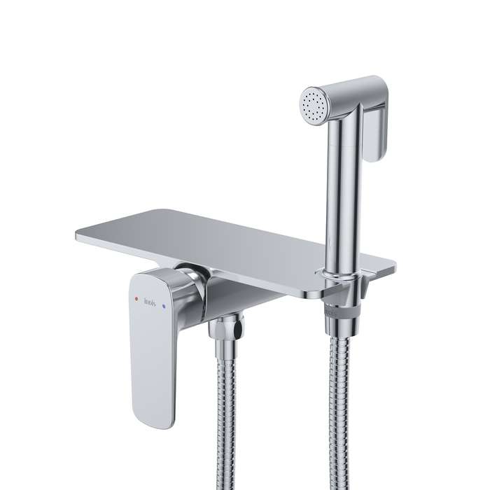 Встраиваемый смеситель IDDIS Axes с гигиеническим душем и полкой