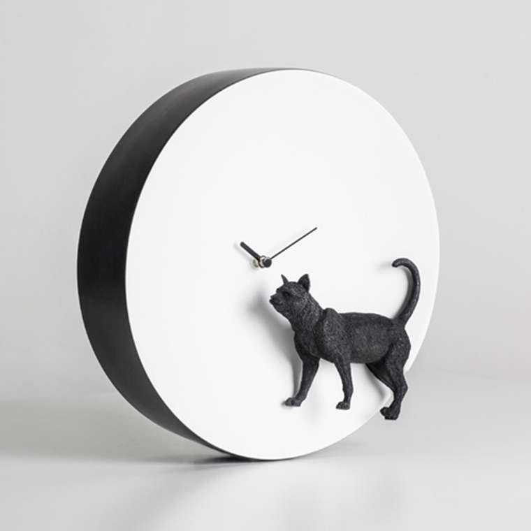 Часы Moon Cat