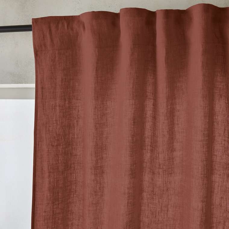 Штора из осветленного льна со шторной лентой Private 140x220 коричневого цвета
