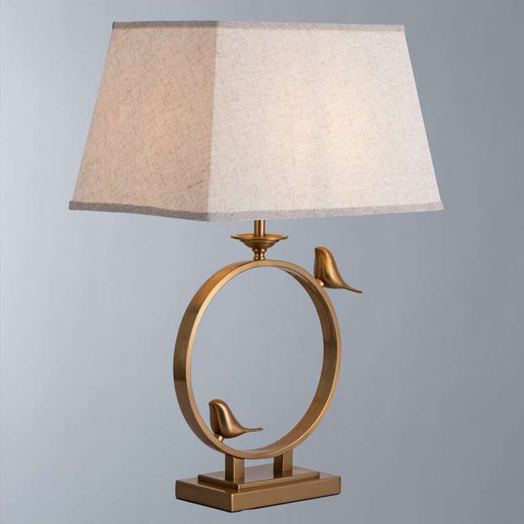 Настольная лампа Rizzi с белым плафоном