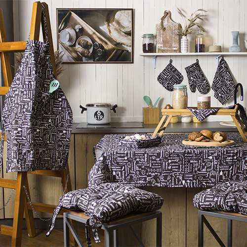 Набор для кухни 'Правила кухни' 7 предметов (прихватка-рукавичка, прихватка, текстильная ваза, подставка под горячее, фартук, полотенце - 2 шт.), рогожка, 100 % хлопок, 'Горький шоколад'