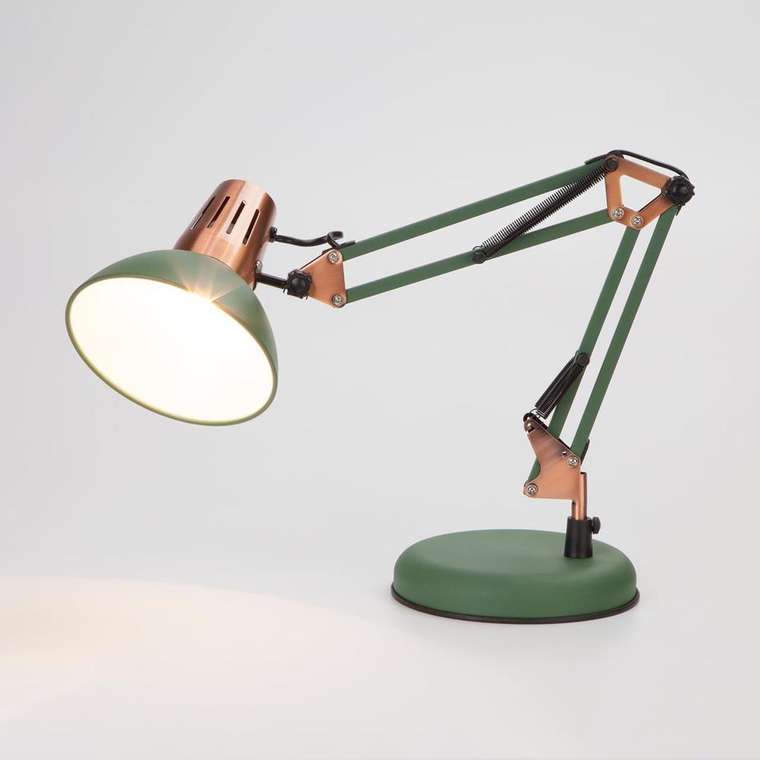 Настольная лампа Worker зеленого цвета