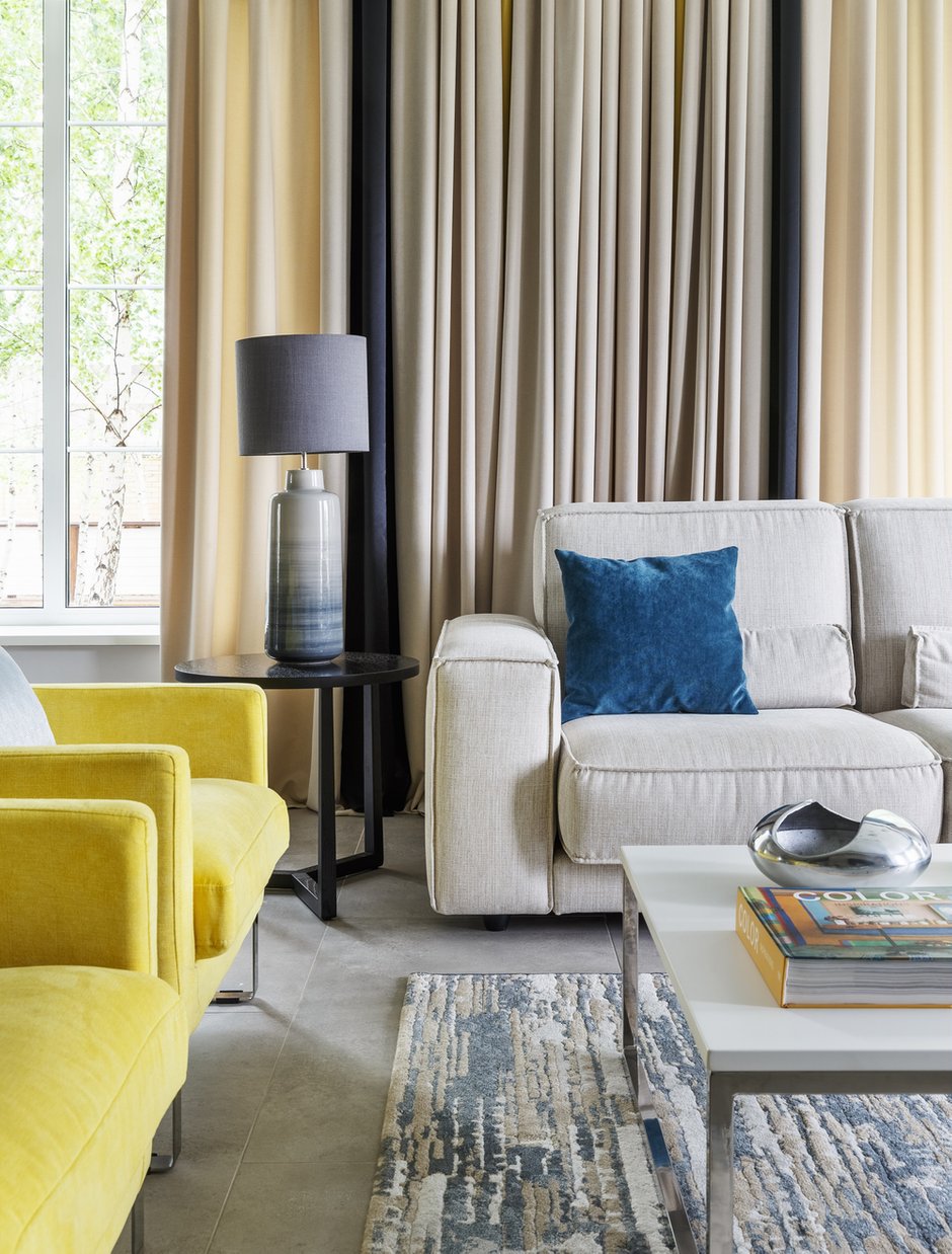 Фотография: Гостиная в стиле Современный, Дом, Проект дня, Дом и дача, Челябинск, Валерия Стенникова, Insomnia – фото на INMYROOM