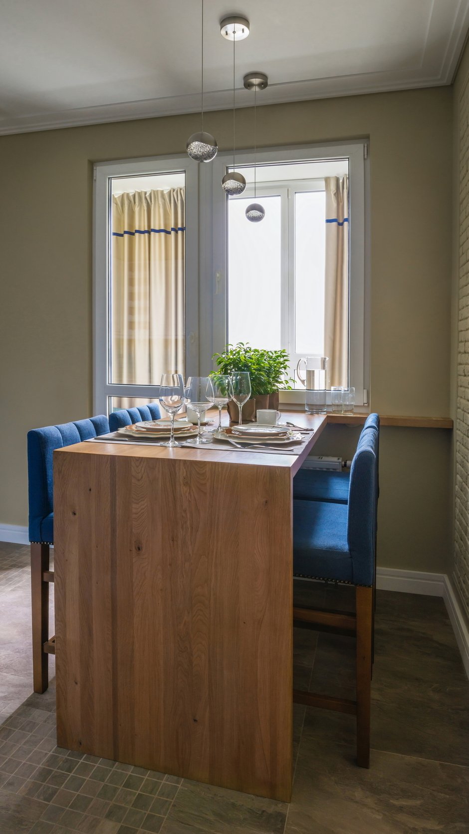 Фотография: Кухня и столовая в стиле Современный, Квартира, Проект недели, Москва, Ирина Леготкина, Панельный дом, 3 комнаты, 60-90 метров, Бюро IVA – фото на INMYROOM