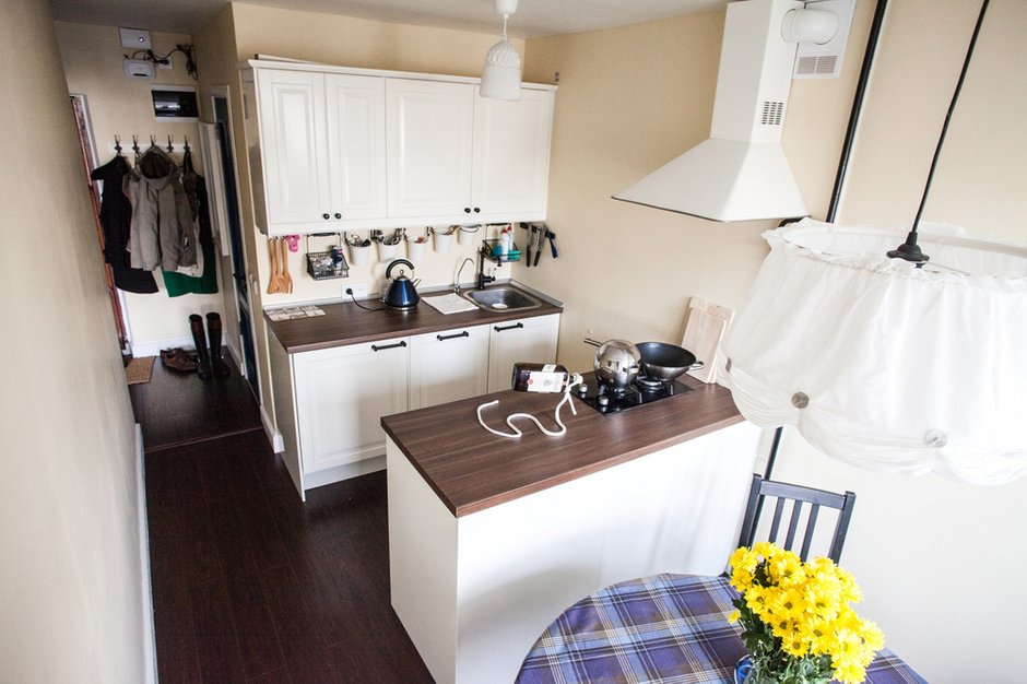 Фотография: Кухня и столовая в стиле Скандинавский, Современный, Малогабаритная квартира, Квартира, Дома и квартиры, IKEA – фото на INMYROOM