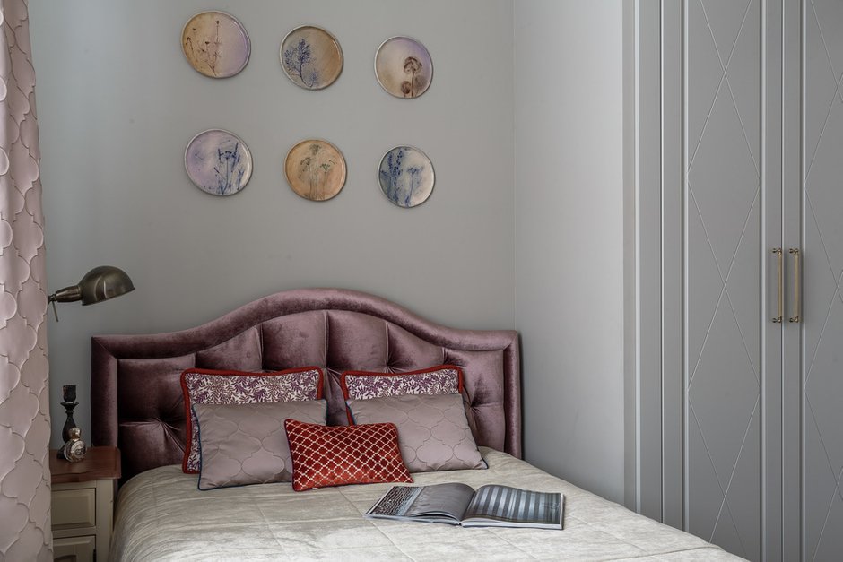 Фотография: Спальня в стиле Прованс и Кантри, Классический, Современный, Дом, Проект недели, Дом и дача, Таруса, 4 и больше, 60-90 метров, Евгения Лебедева – фото на INMYROOM