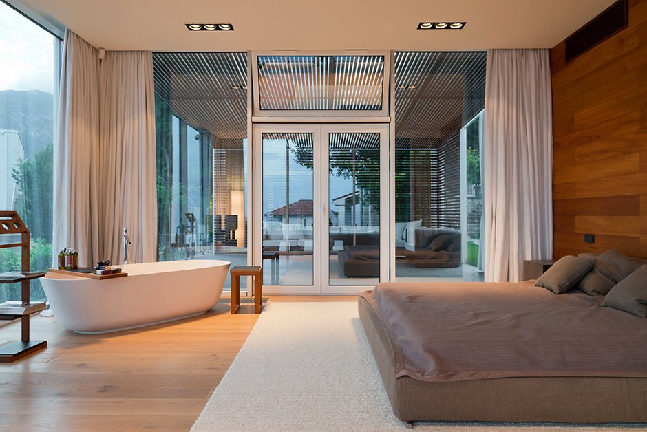 Фотография: Спальня в стиле Минимализм, Крым, Вилла, Алексей Николашин, 4 и больше, Более 90 метров, #эксклюзивныепроекты – фото на INMYROOM