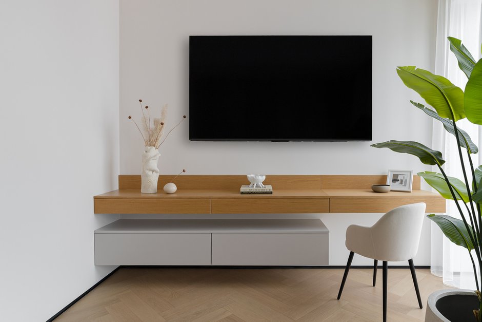 Фотография: Спальня в стиле Современный, Квартира, Проект дня, Монолитный дом, 3 комнаты, Более 90 метров, Эксклюзивные проекты, Оксана Галактионова, минимализм с элементами современного дизайна – фото на INMYROOM