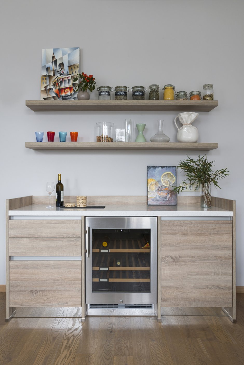 Фотография: Кухня и столовая в стиле Современный, Квартира, Проект недели, Москва, Студия 3.14, Ирина Леготкина, Сталинка, 4 и больше, Более 90 метров – фото на INMYROOM