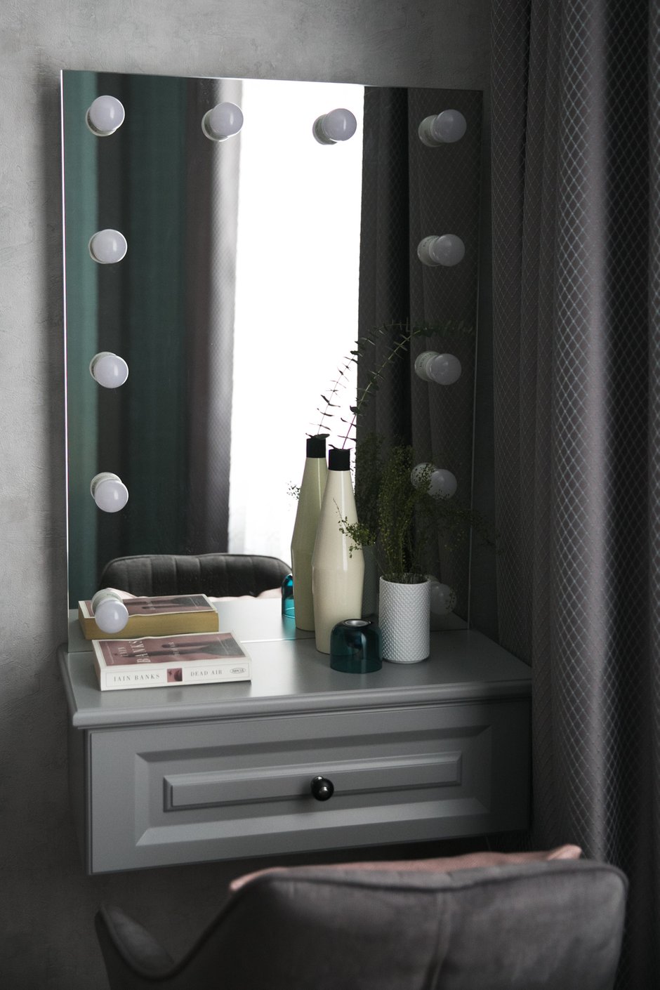 Фотография: Спальня в стиле Современный, Проект недели, Ленинградская область, 2 комнаты, 60-90 метров, Анастасия Заркуа – фото на INMYROOM