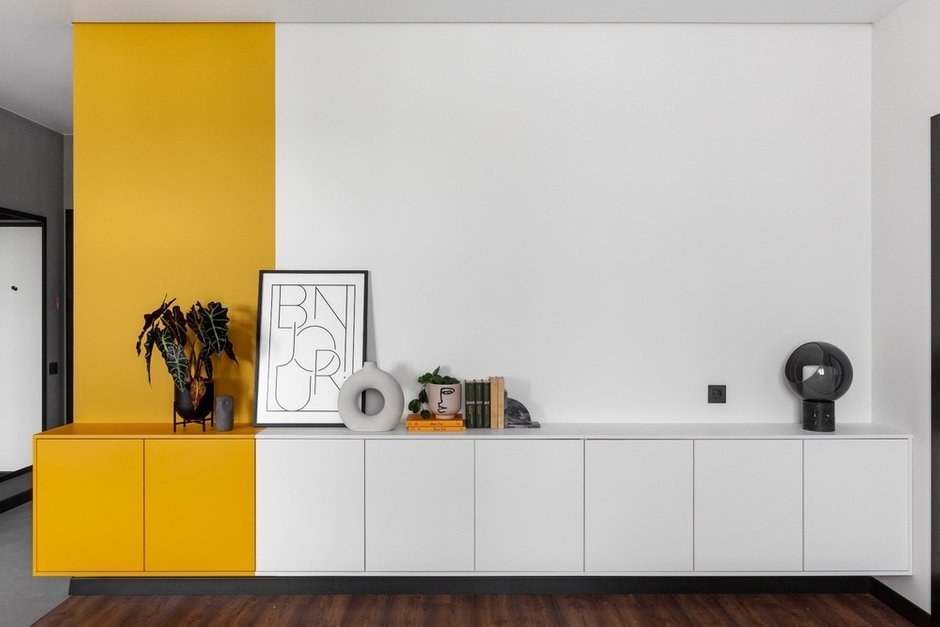 Фотография: Гостиная в стиле Современный, Квартира, Проект недели, Москва, Монолитный дом, 2 комнаты, 40-60 метров, Shiba Design Bureau, Алиса Михеева – фото на INMYROOM