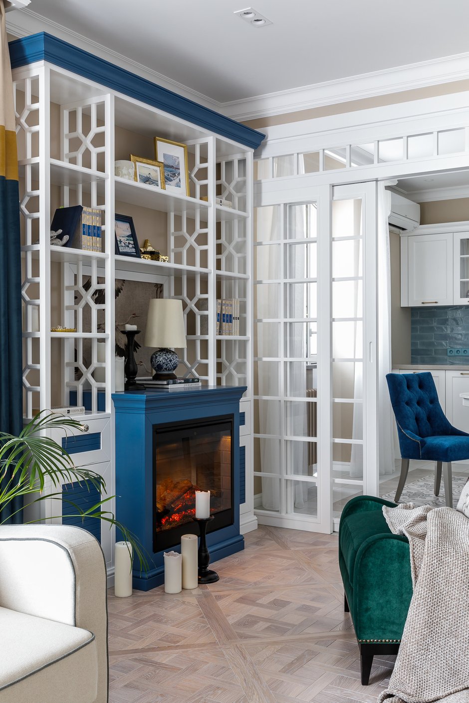 Фотография: Гостиная в стиле Классический, Квартира, Проект недели, Краснодар, 2 комнаты, 60-90 метров, Алиса Свистунова – фото на INMYROOM