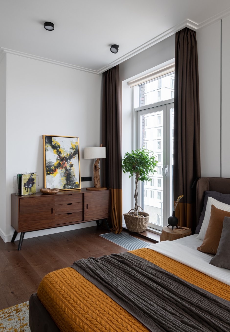 Фотография: Спальня в стиле Современный, Квартира, Проект дня, Москва, 4 и больше, Более 90 метров, Юлия Волкова – фото на INMYROOM