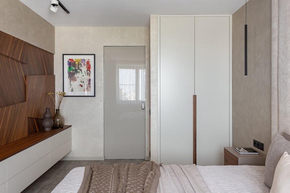 Все системы хранения в квартире встроенные.