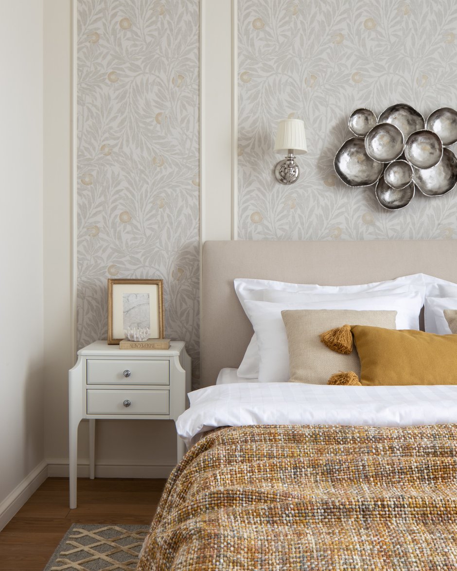 Фотография: Спальня в стиле Классический, Современный, Квартира, Проект недели, Санкт-Петербург, Виктория Малышева, 2 комнаты, 40-60 метров – фото на INMYROOM