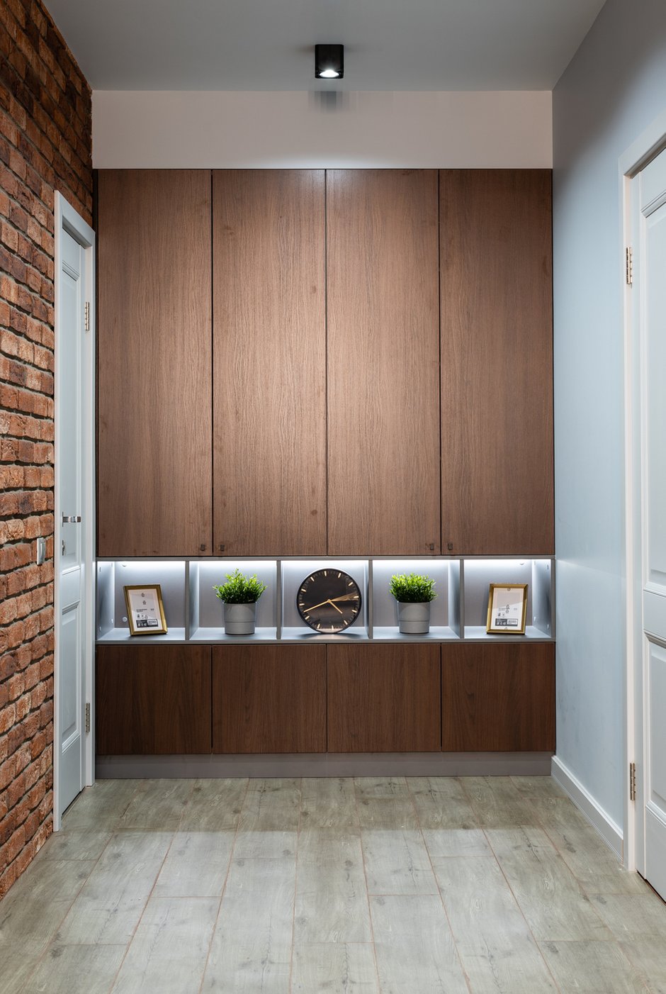 Фотография: Прихожая в стиле Современный, Дом, Проект недели, Московская область, 2 комнаты, 60-90 метров, Оксана Савчук, Ирина Бакланова – фото на INMYROOM