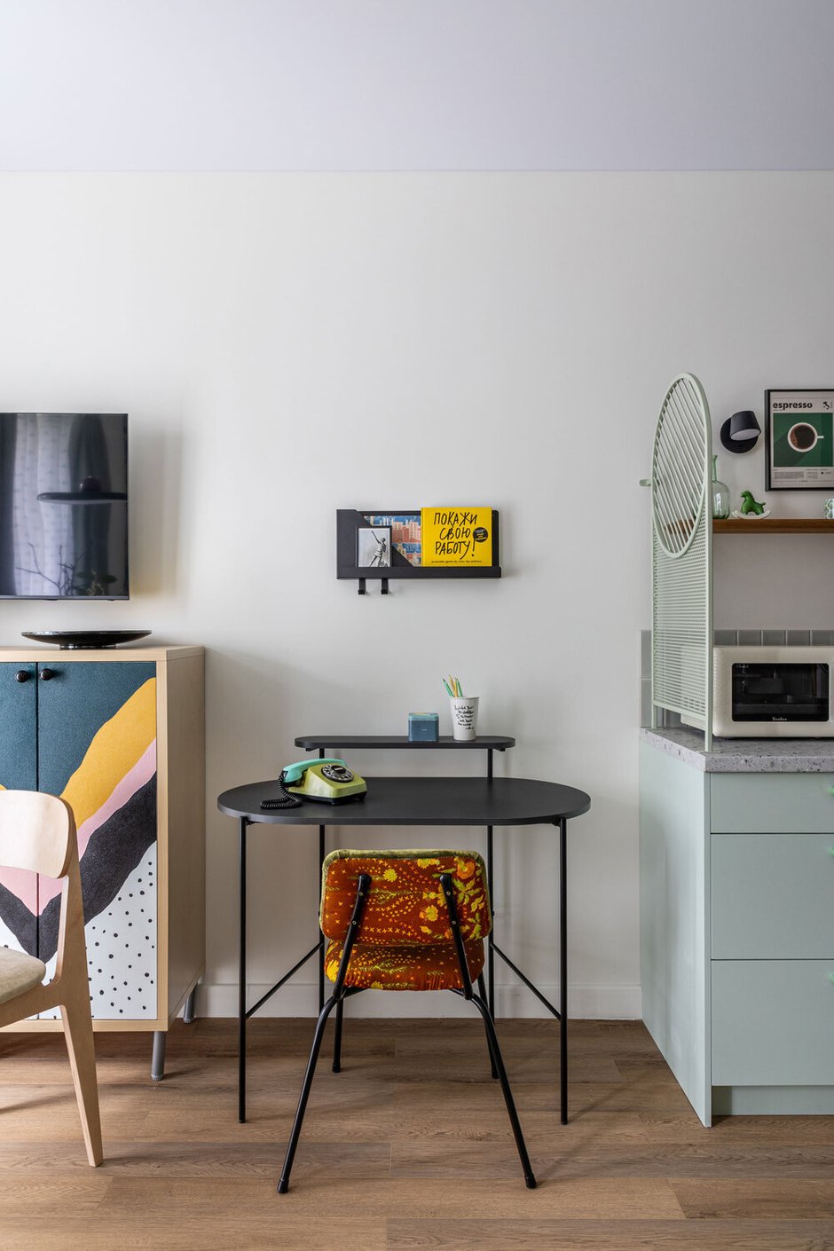 Фотография: в стиле , Малогабаритная квартира, Квартира, Студия, Проект дня, Татьяна Иванова, до 40 метров, Ярославль, современный с элементами ретро, фото интерьера, дизайн интерьера фото – фото на INMYROOM