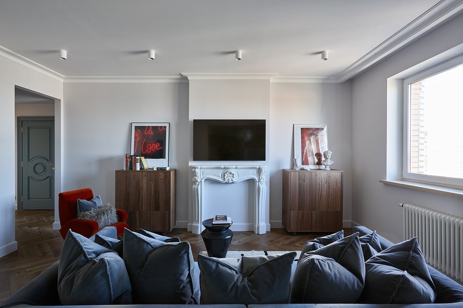 Фотография: Гостиная в стиле Современный, Квартира, Проект недели, Москва, Новая Москва, 3 комнаты, Более 90 метров, Монолитно-кирпичный, Вера Савельева, ЖК "Татьянин парк" – фото на INMYROOM