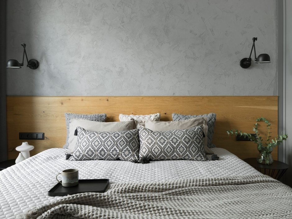 Фотография: Спальня в стиле Современный, Минимализм, Квартира, Проект недели, Москва, 2 комнаты, 40-60 метров, 60-90 метров, Ксения Елисеева – фото на INMYROOM