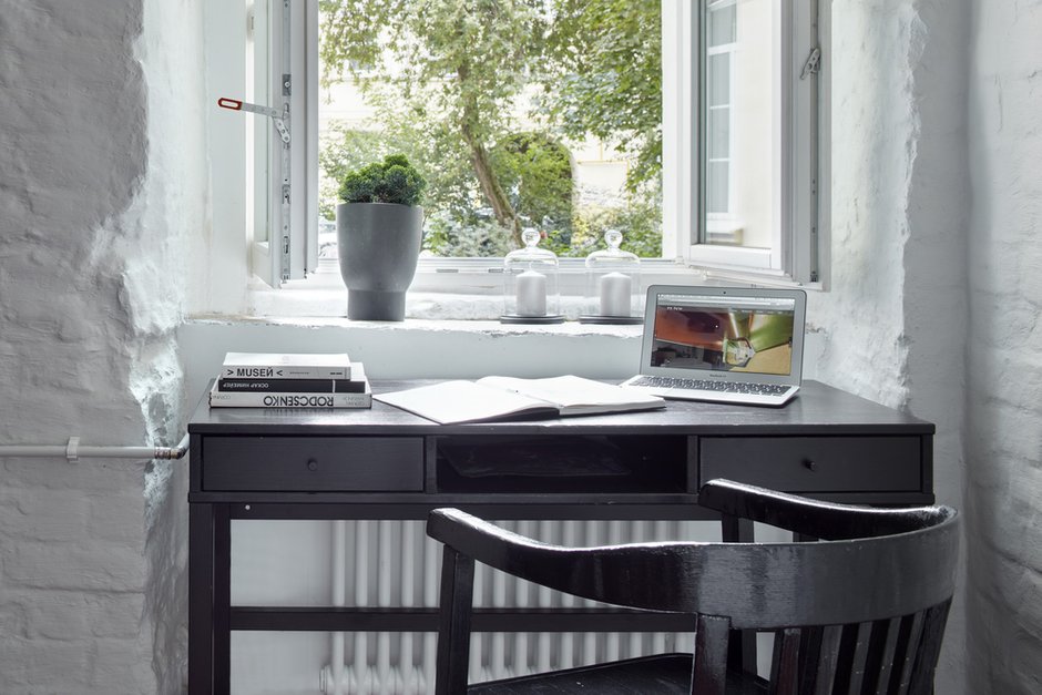 Фотография: Кабинет в стиле Минимализм, Квартира, Проект недели, Москва, Старый фонд, 3 комнаты, 60-90 метров, Арсений Борисенко, za bor – фото на INMYROOM