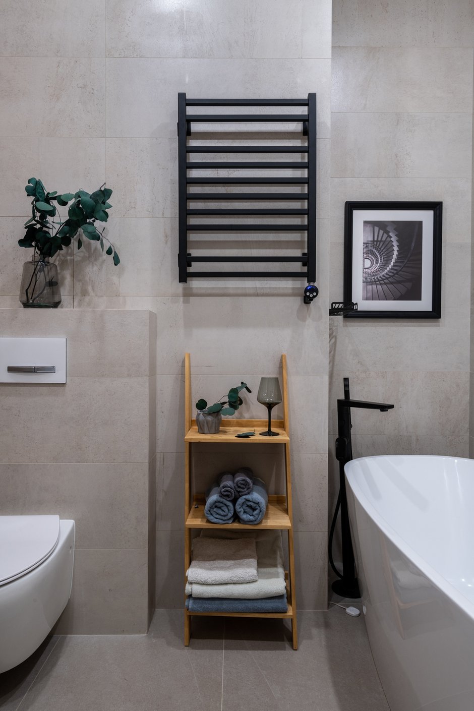 Фотография: Ванная в стиле Современный, Квартира, Проект дня, Москва, 4 и больше, Более 90 метров, Юлия Волкова – фото на INMYROOM