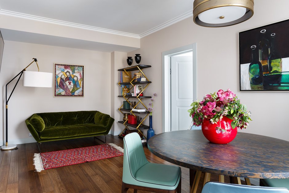 Фотография: Гостиная в стиле Современный, Эклектика, Квартира, Проект недели, Санкт-Петербург, Монолитный дом, 3 комнаты, 60-90 метров, Наталья Кацуцевичус – фото на INMYROOM