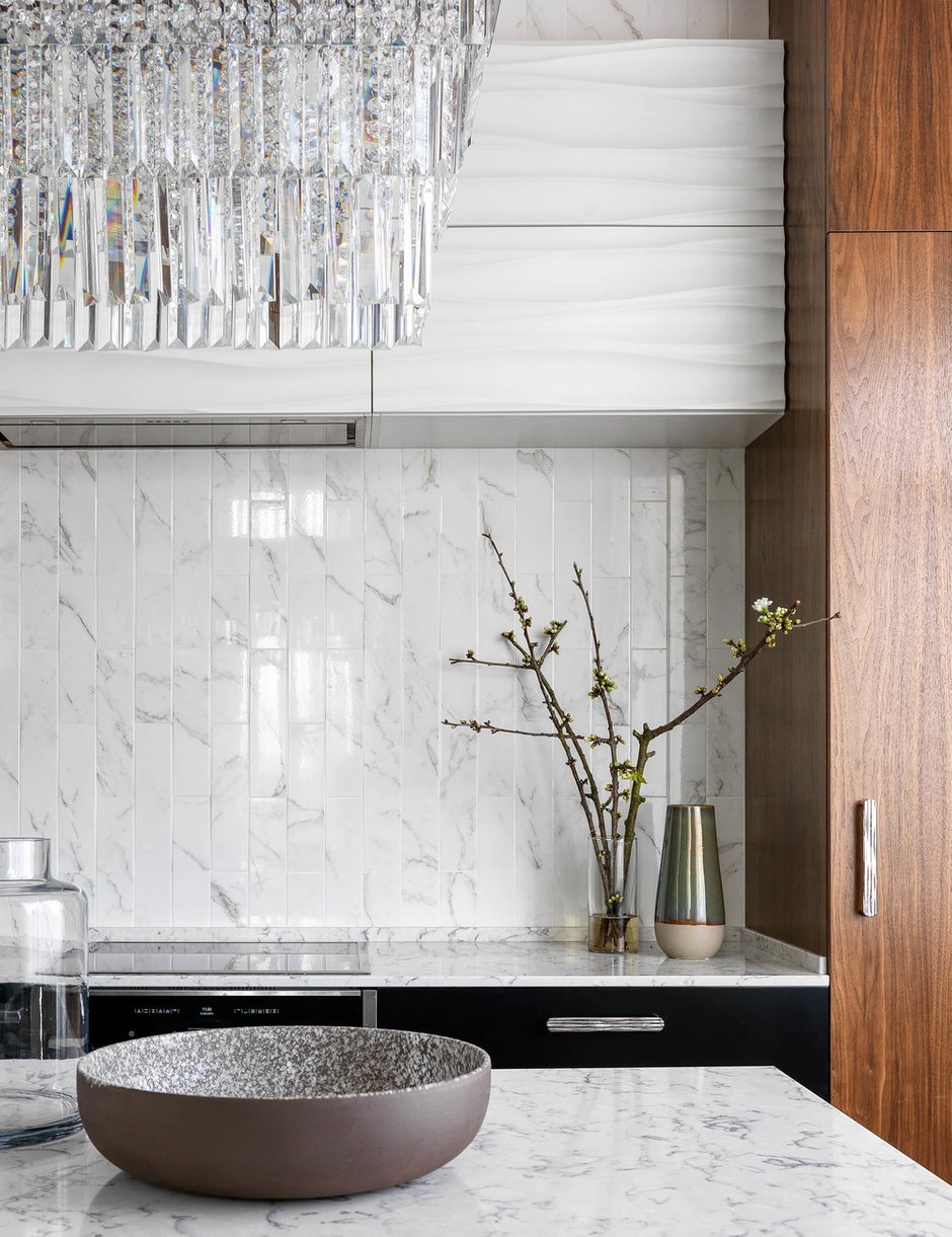 Фотография: Кухня и столовая в стиле Современный, Эклектика, Квартира, Белый, Проект недели, Москва, Зеленый, Бежевый, Розовый, Бирюзовый, Коричневый, Монолитный дом, 3 комнаты, Более 90 метров, Н-Куб, Николай Николаев – фото на INMYROOM