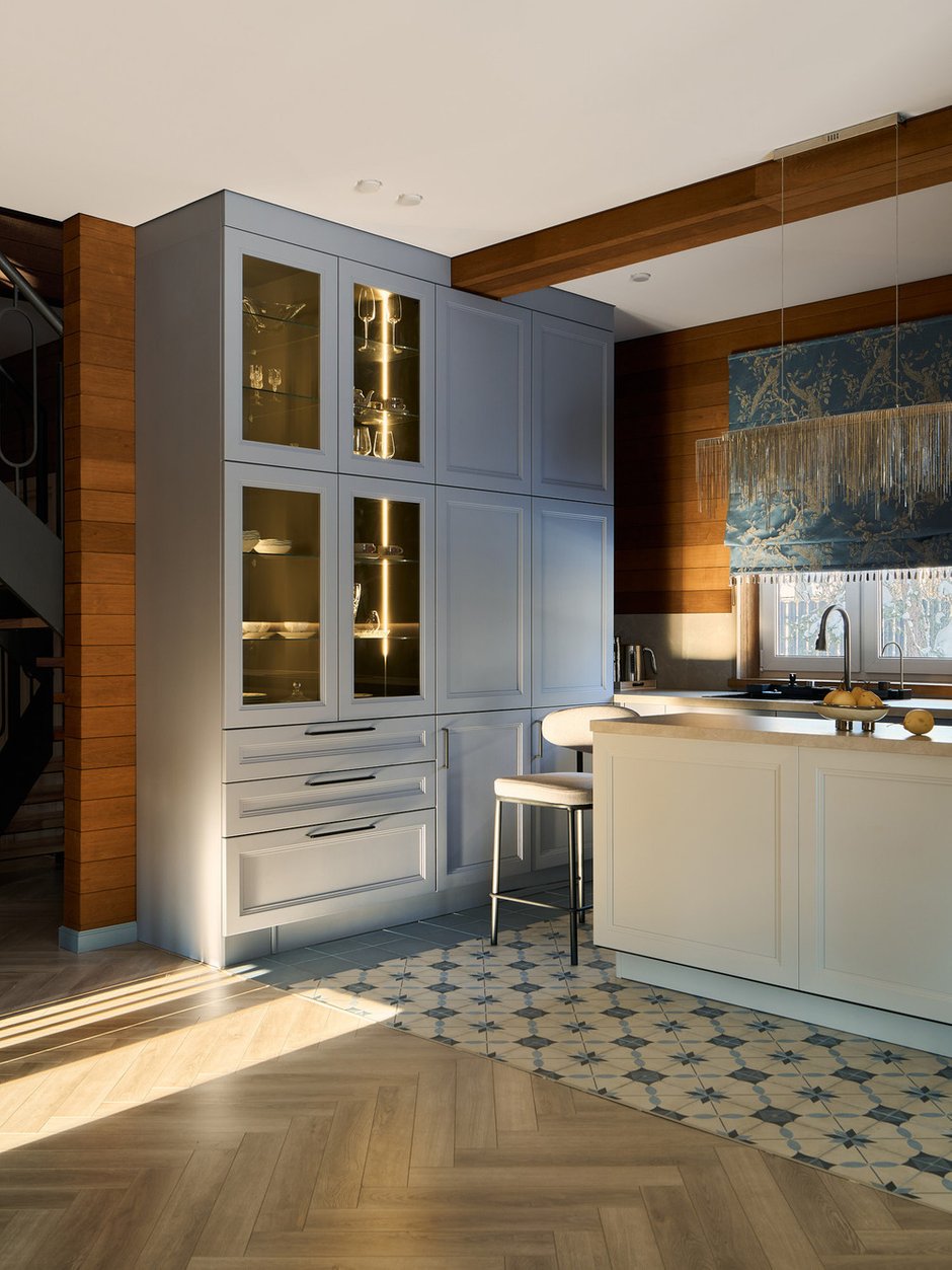 Фотография:  в стиле , Дом, Проект дня, Дом и дача, Ленинградская область, 3 комнаты, Более 90 метров, Индивидуальный проект, эклектика с элементами современного, Алена Донцова – фото на INMYROOM