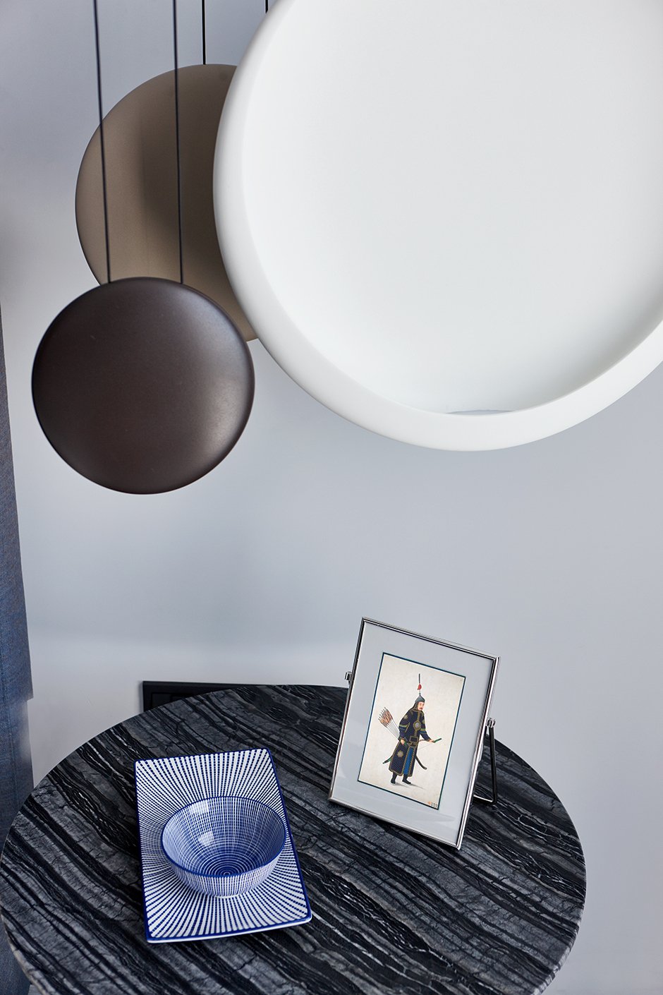 Фотография: Декор в стиле Современный, Квартира, Белый, Проект недели, Москва, Синий, Серый, Голубой, Монолитный дом, 2 комнаты, Более 90 метров, ААarchitect – фото на INMYROOM