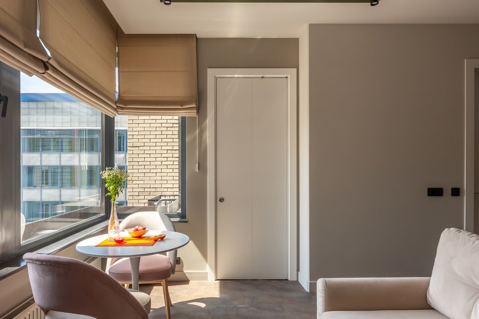 Фотография: Кухня и столовая в стиле Минимализм, Современный, Квартира, Проект недели, Москва, Buro Brainstorm, 1 комната, до 40 метров, 40-60 метров – фото на INMYROOM