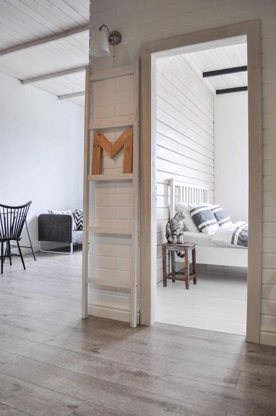 Фотография: Прихожая в стиле Скандинавский, Малогабаритная квартира, Квартира, Проект недели, новостройка, Магнитогорск, Алексей Гуркин, Монолитный дом, 2 комнаты, 40-60 метров – фото на INMYROOM