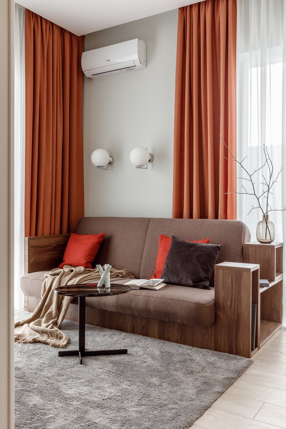 Фотография: Гостиная в стиле Современный, Дом, Минимализм, Проект дня, Дом и дача, Ростов-на-Дону, 3 комнаты, Более 90 метров, Astar project – фото на INMYROOM