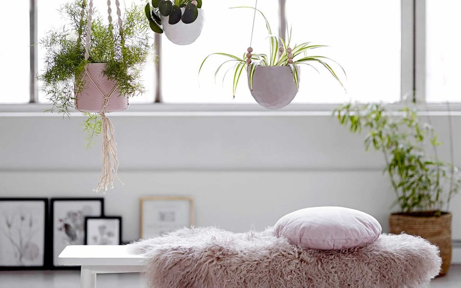 Фотография: Гостиная в стиле Скандинавский, Карта покупок, Bloomingville, мебель – фото на INMYROOM