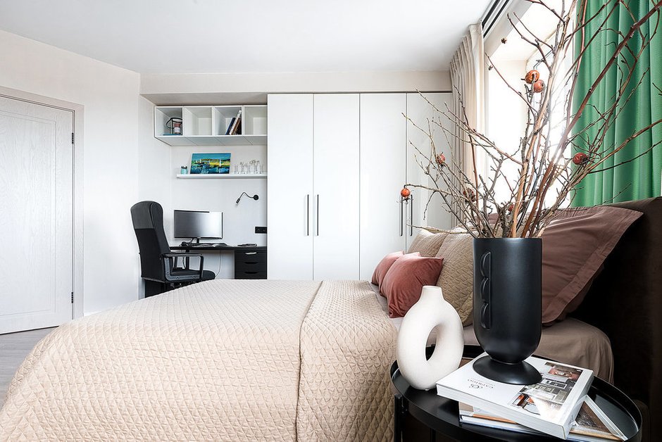 Фотография: Спальня в стиле Современный, Малогабаритная квартира, Квартира, Проект недели, Санкт-Петербург, до 40 метров, Елена Титова – фото на INMYROOM