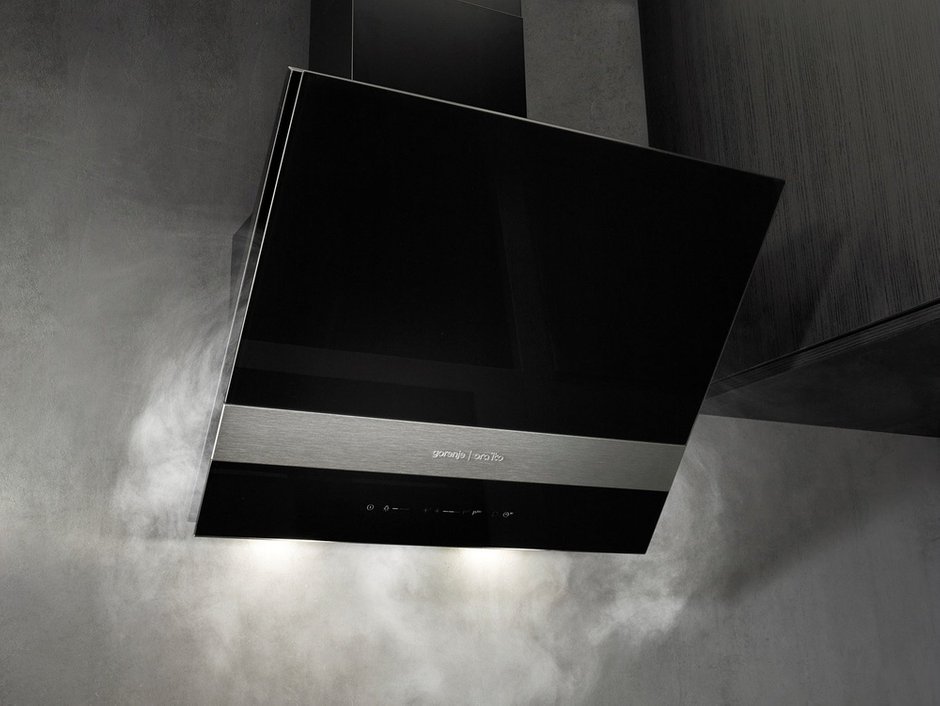 Фотография: Кухня и столовая в стиле Лофт, Хай-тек, Gorenje, Советы, Минимализм – фото на INMYROOM