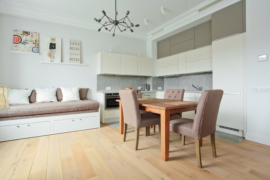 Фотография:  в стиле , Классический, Скандинавский, Квартира, Проект недели, Бежевый, Серый, ИКЕА, Екатерина Корчинова, Сталинка – фото на INMYROOM