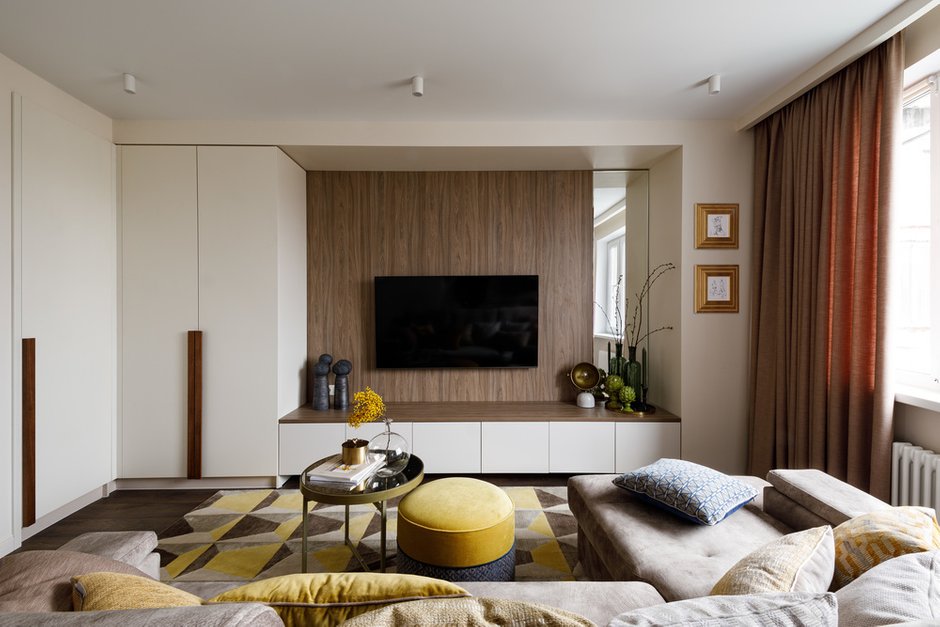 Фотография: Гостиная в стиле Современный, Квартира, Проект дня, Москва, Панельный дом, 2 комнаты, 40-60 метров, Светлана Капустина – фото на INMYROOM