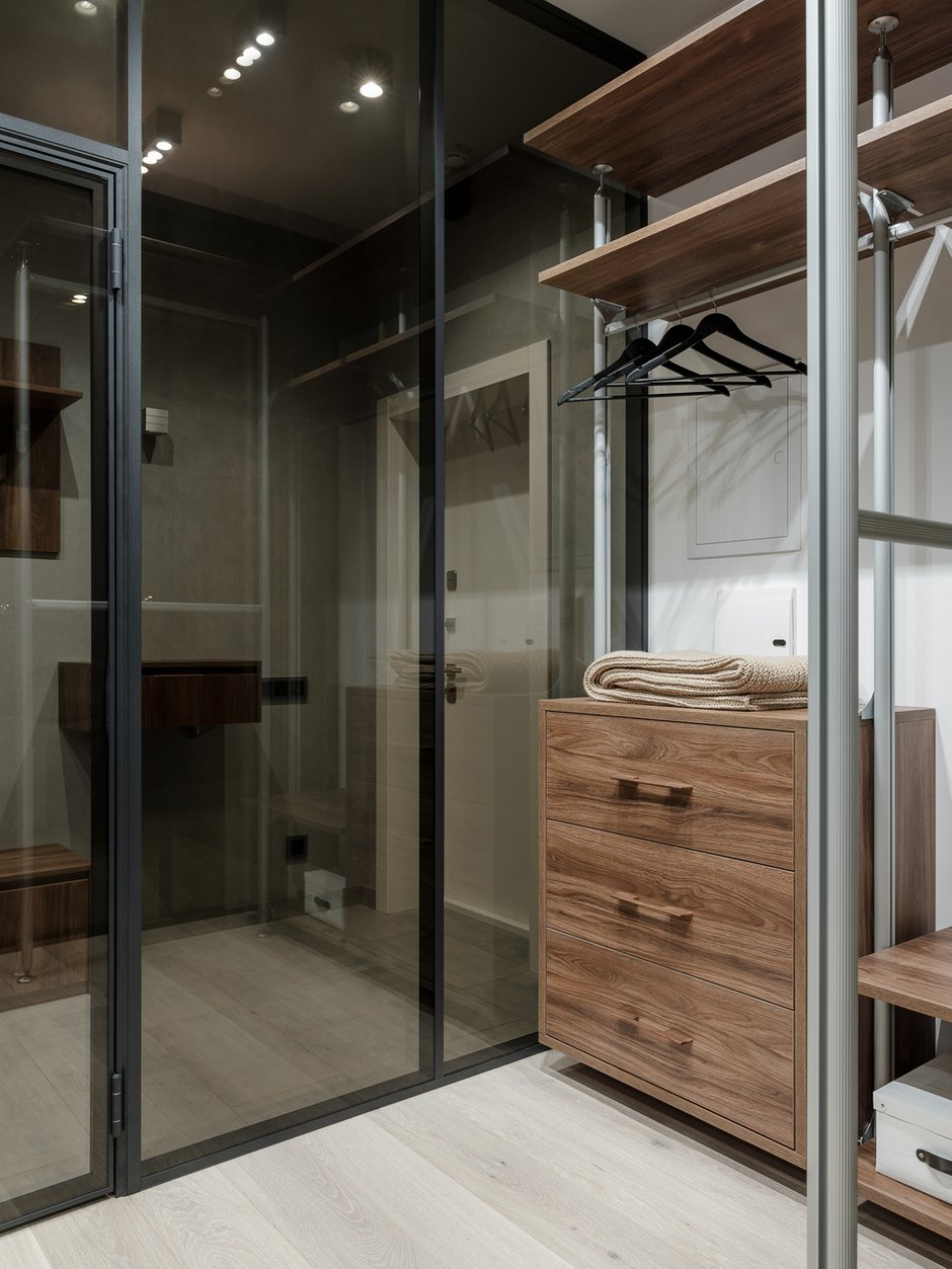 Фотография: Гардеробная в стиле Современный, Квартира, Проект дня, Москва, Евгения Ермолаева, EEDS, 3 комнаты, 60-90 метров – фото на INMYROOM