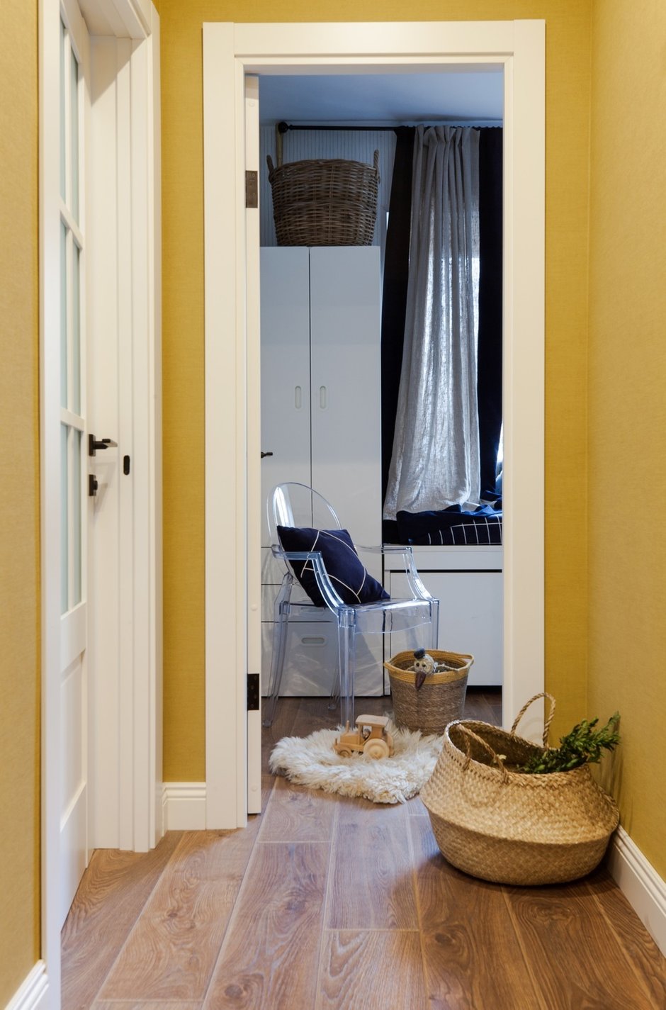 Фотография: Прихожая в стиле Современный, Эклектика, Квартира, Проект недели, Москва, 4 и больше, 60-90 метров, Екатерина Усова – фото на INMYROOM