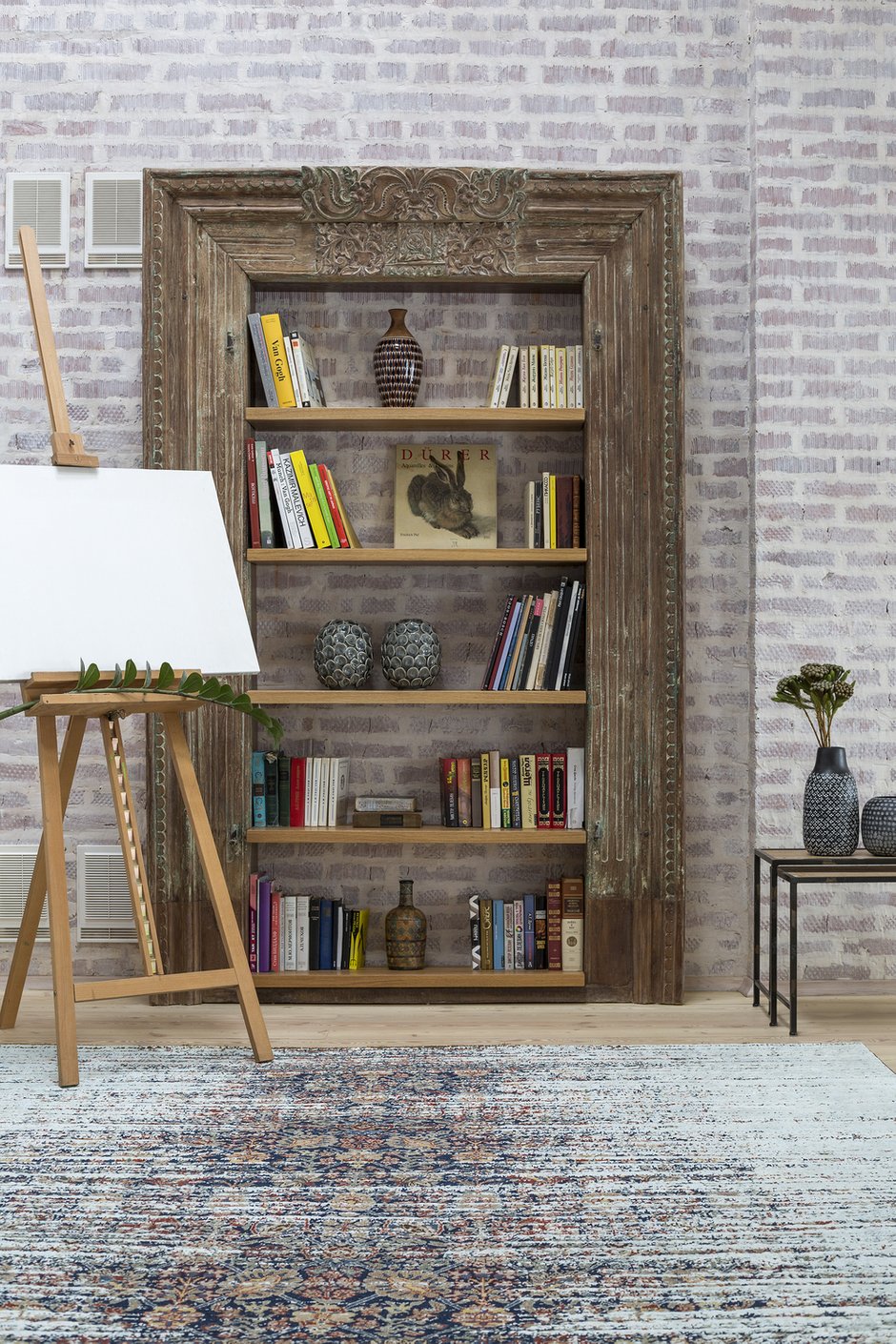 Фотография: Гостиная в стиле Скандинавский, Эклектика, Проект недели, Дом и дача, Московская область, Ирина Лаврентьева, Таунхаус, Анастасия Каменских, Кирпичный дом, 4 и больше, Более 90 метров – фото на INMYROOM