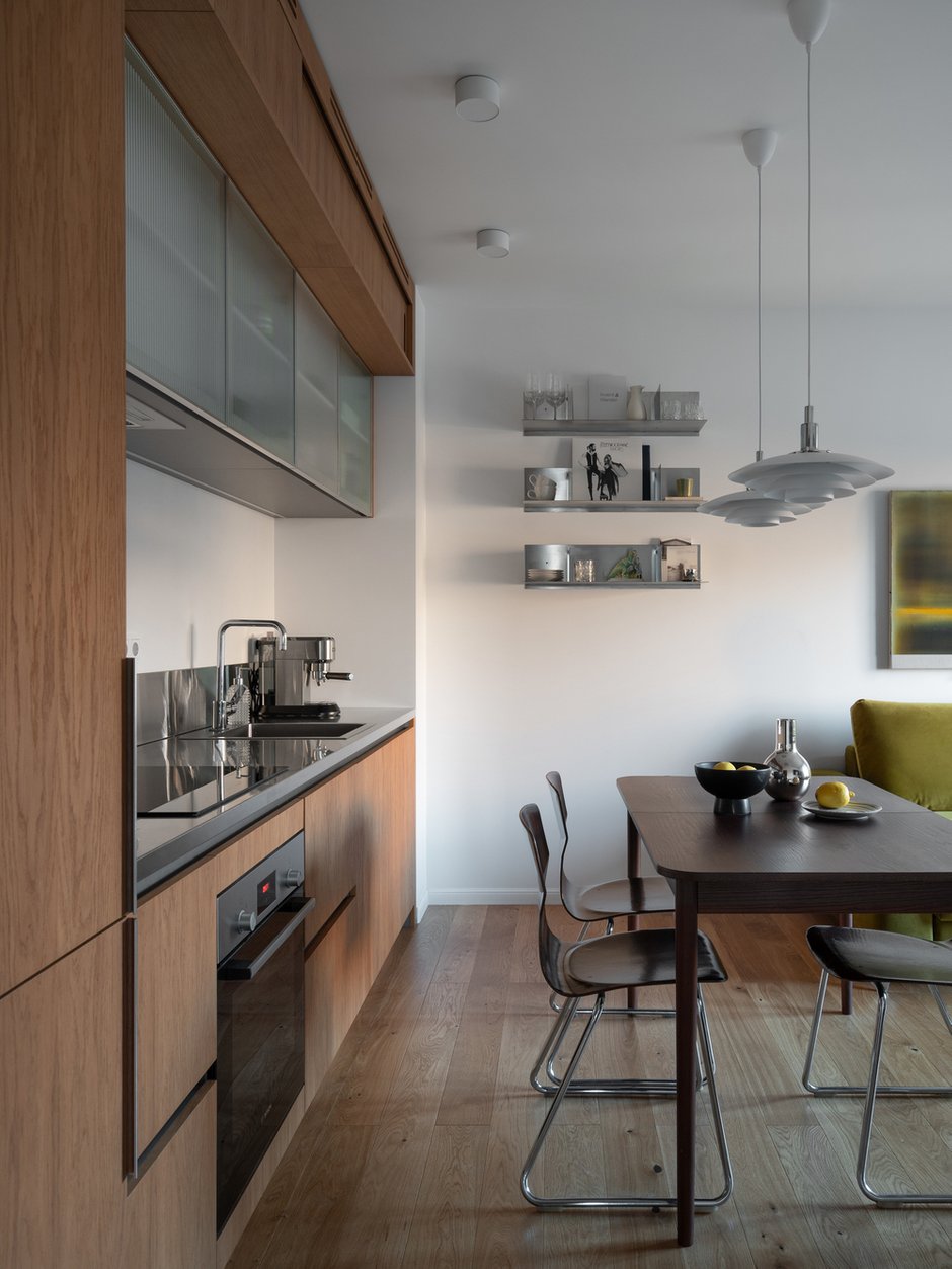 Фотография:  в стиле , Квартира, Проект дня, Санкт-Петербург, Монолитный дом, 2 комнаты, 60-90 метров, современная классика с элементами модерна, Вера Домбровская – фото на INMYROOM