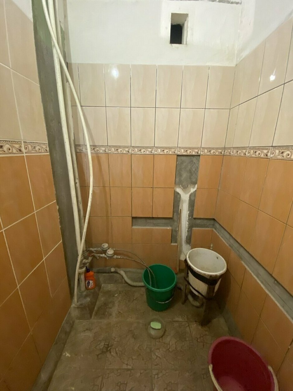 Фото: в стиле, Квартира, Перепланировка, перепланировка в хрущевке, ремонт трешки, кухня в хрущевке, как обустроить кухню в хрущевке, как украсить трешку, интерьер трешки, как оформить трешку, планировка узкой кухни в хрущевке, обустройство двухкомнатной квартиры в хрущевке, ремонт в хрущевке, современный интерьер в хрущевке, дизайн ванной комнаты в хрущевке, перепланировка хрущевки, ремонт хрущевки, хрущевка, 3 комнаты, перепланировка в трешке, квартира в хрущевке, трешка в хрущевке — фото на INMYROOM