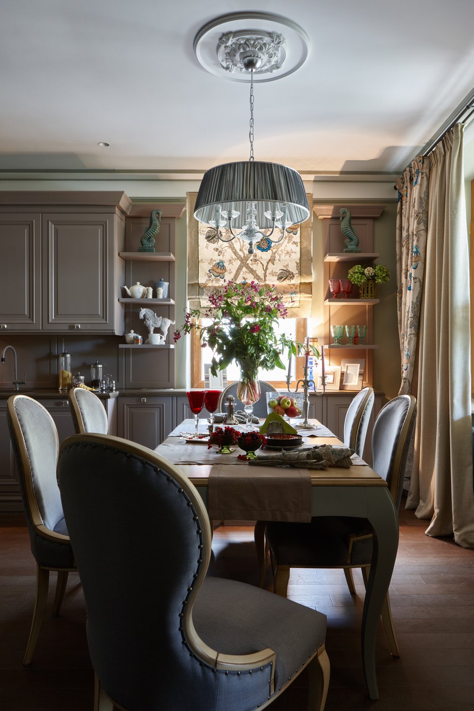 Фотография: Кухня и столовая в стиле Прованс и Кантри, Дом, Проект недели, Светлана Ильина, 4 и больше, Более 90 метров, ЖК «Суханово-парк» – фото на INMYROOM