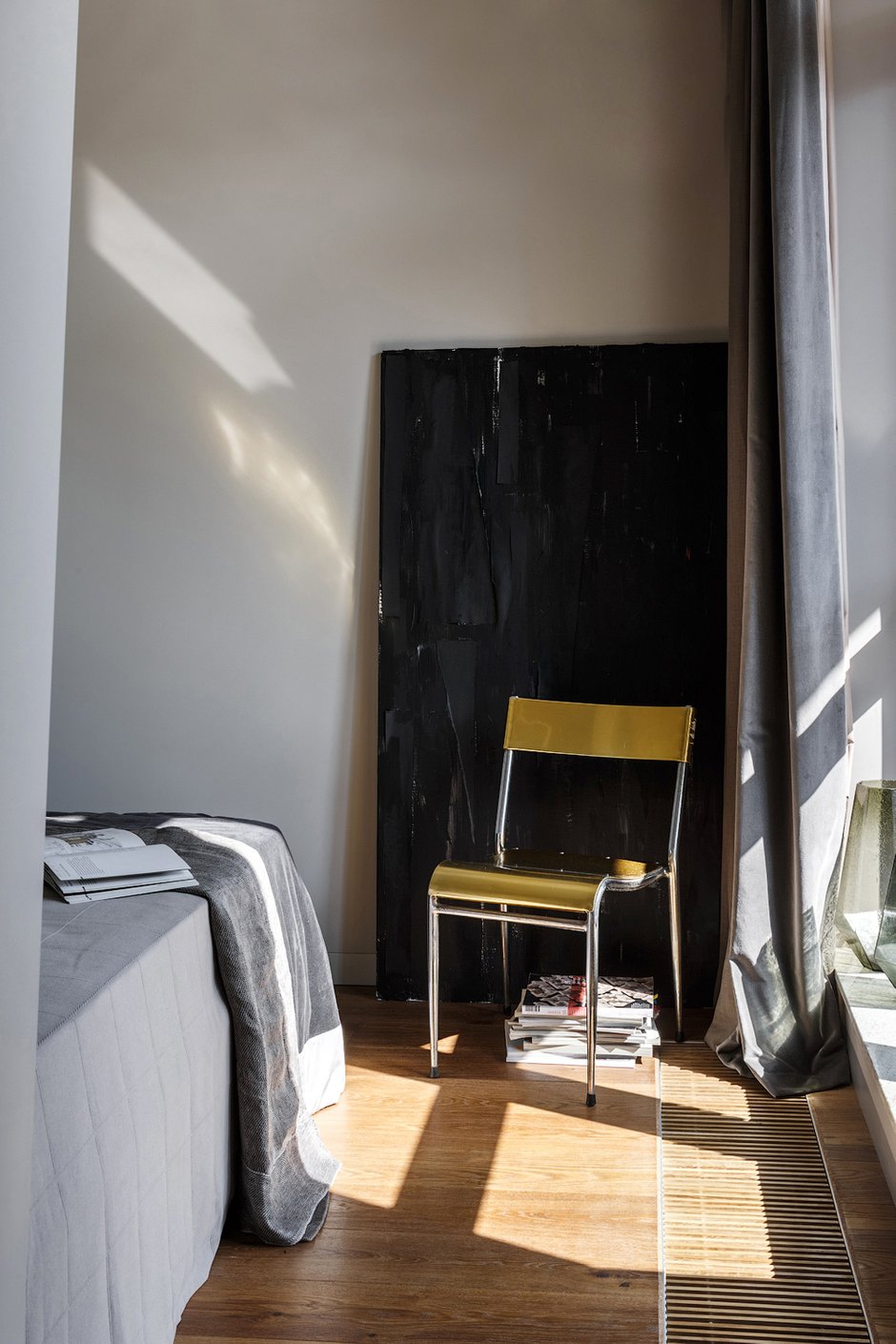 Фотография: Спальня в стиле Современный, Скандинавский, Квартира, Студия, Проект недели, Москва, Наталия Чайка, Александра Морозова, Монолитный дом, 40-60 метров, ЖК «Английский квартал» – фото на INMYROOM