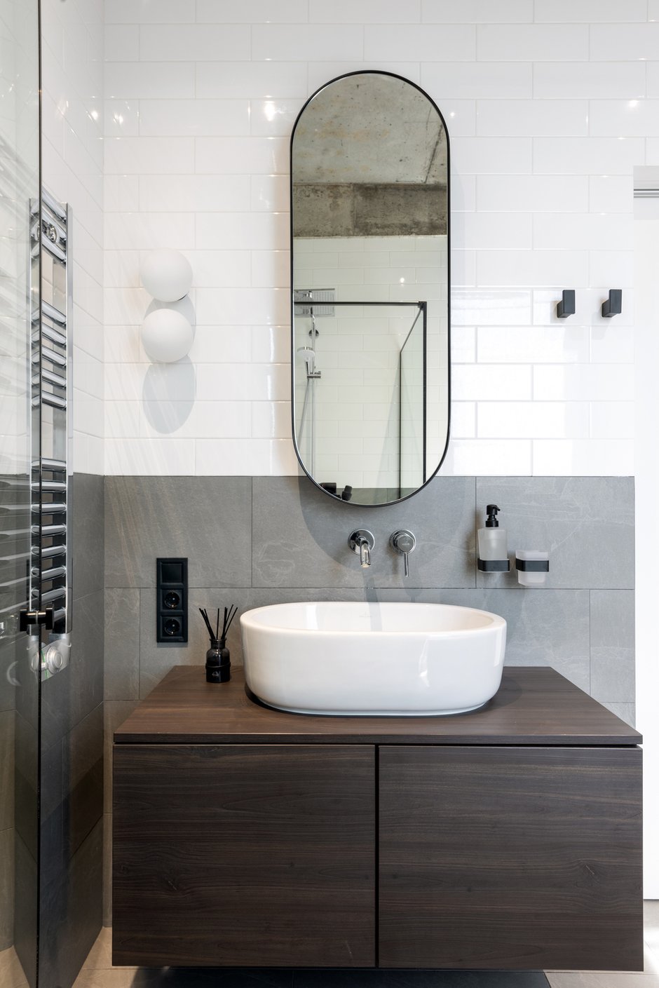 Фотография: Ванная в стиле Минимализм, Современный, Квартира, Проект дня, Киев, PLANiUM, 4 и больше, Более 90 метров – фото на INMYROOM