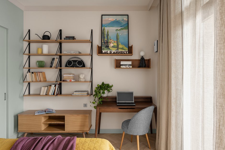 Фотография: Спальня в стиле Современный, Квартира, Проект недели, Москва, 1 комната, 40-60 метров, Алла Сеничева – фото на INMYROOM