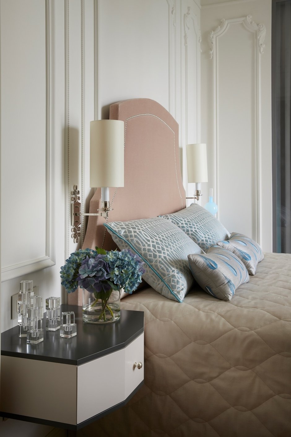 Фотография: Спальня в стиле Классический, Современный, Эклектика, Квартира, Проект недели, Москва, 4 и больше, Более 90 метров, #эксклюзивныепроекты, Наталья Самойлова, Perfect Space – фото на INMYROOM