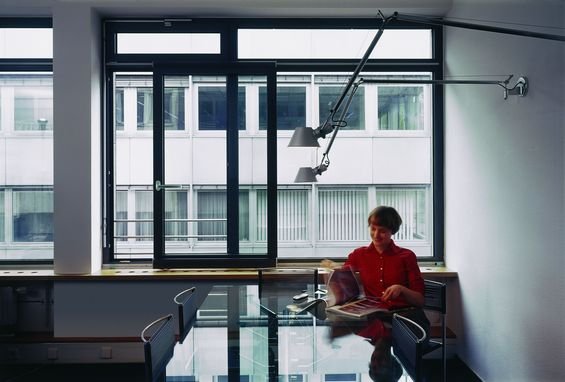 Фотография: Гостиная в стиле Современный, Карта покупок, Индустрия, Окна, Евростиль-сервис – фото на INMYROOM