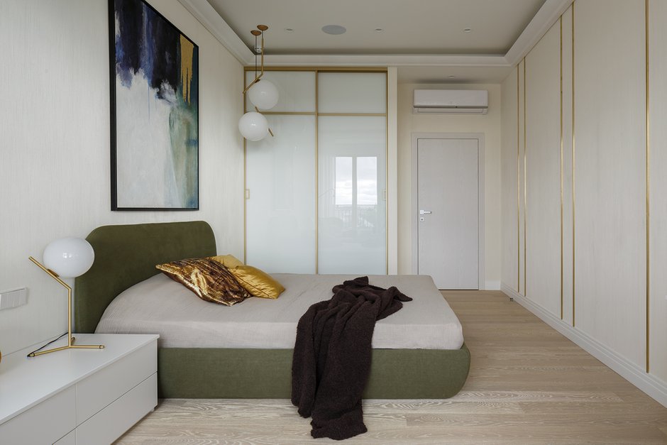 Фотография: Спальня в стиле Современный, Классический, Квартира, Проект недели, Санкт-Петербург, 3 комнаты, 60-90 метров, Кирилл Пономаренко – фото на INMYROOM